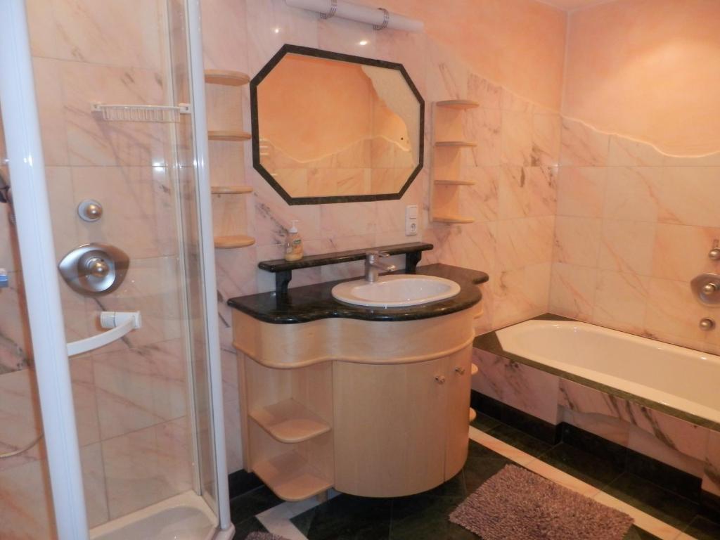 Apartment Kerer Wald im Pinzgau Eksteriør billede